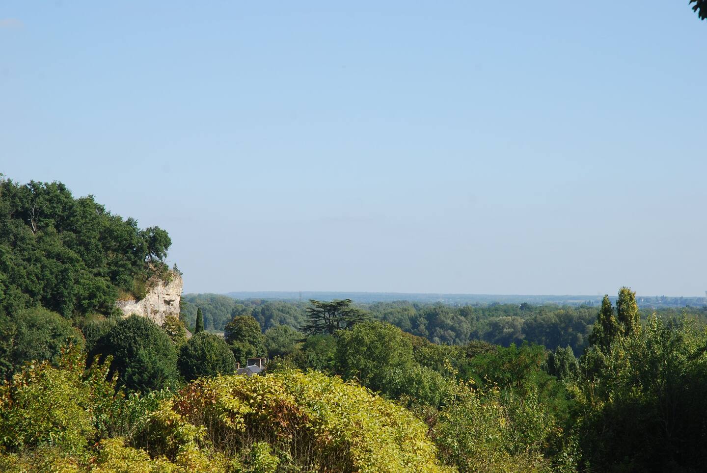 Gîte du Pavillon de la lanterne - vue sur la vallée de Rochecorbon